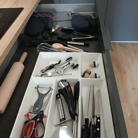 Maison De Charme Renovee Avec Gout Clim *